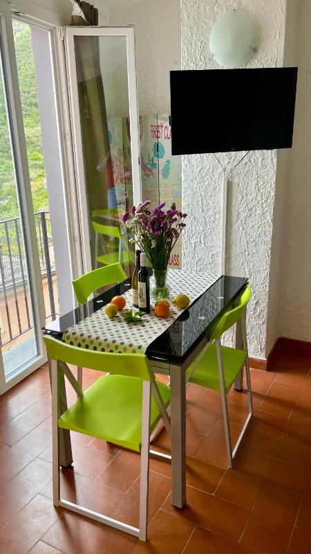 Family Room with Sea View image 4