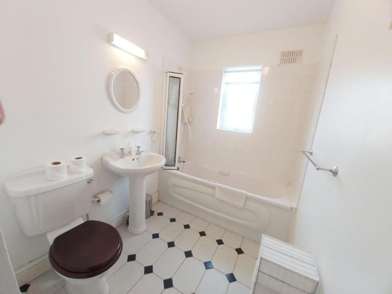 No3 Ballyconneely Cottage - image 9