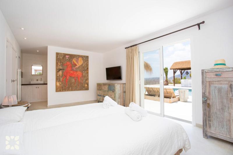 Villa Rosina by Abahana Villas - image 15