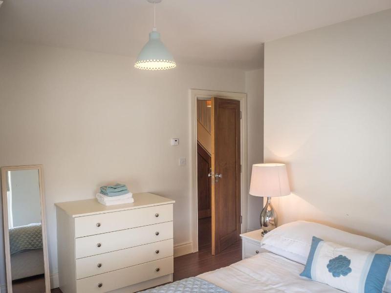 Carraroe Apartment - image 12