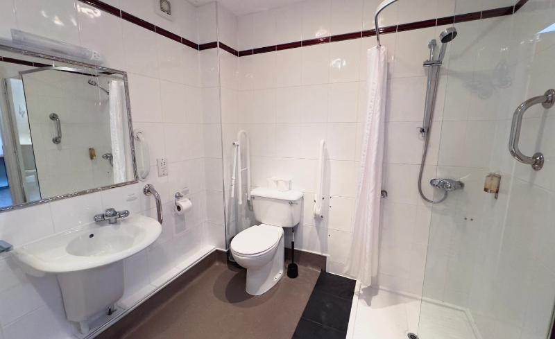 Skelwith Bridge Hotel - image 25