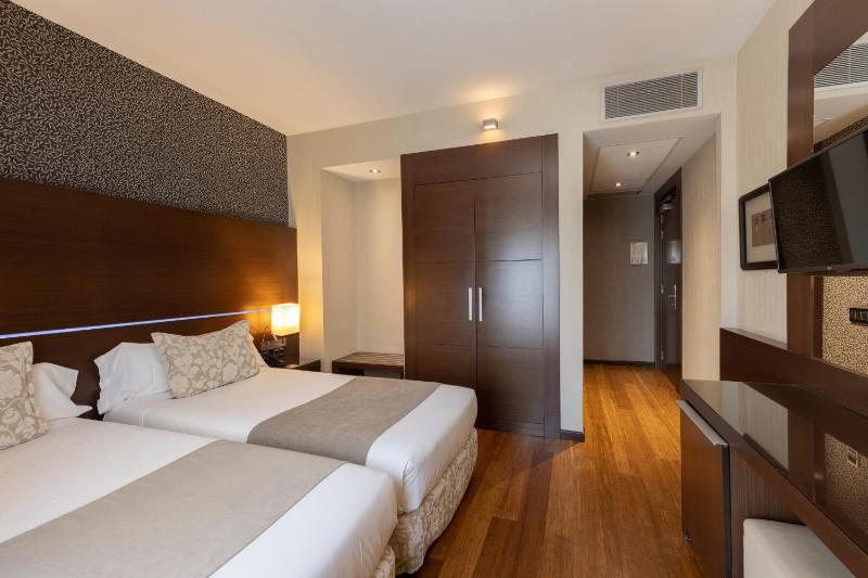 Double or Twin Room image 1