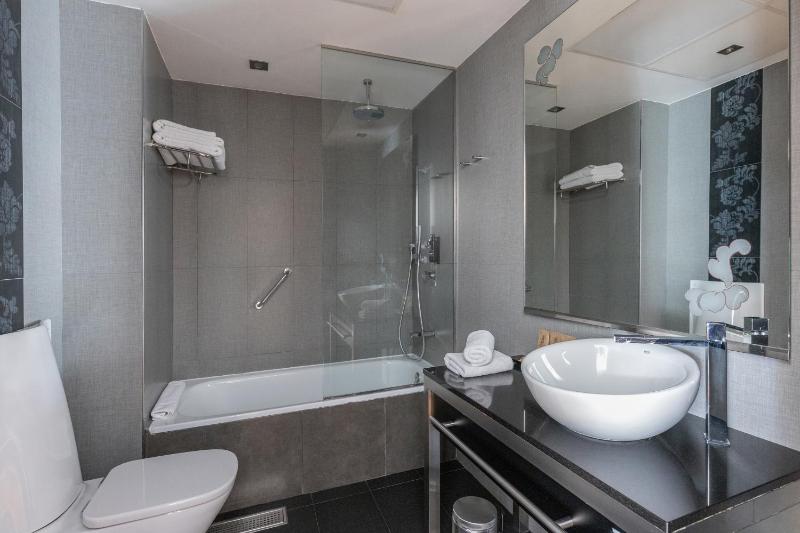 Double or Twin Room Exterior image 4