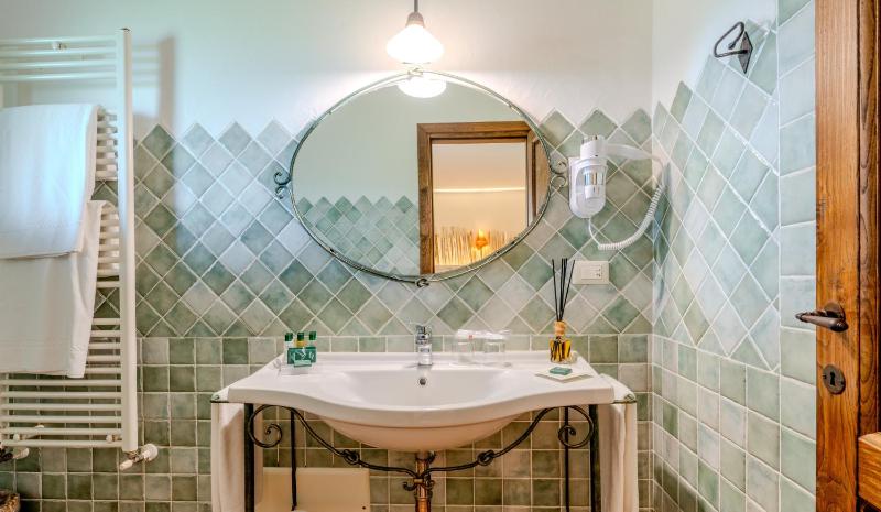 Classic Double or Twin Room image 1