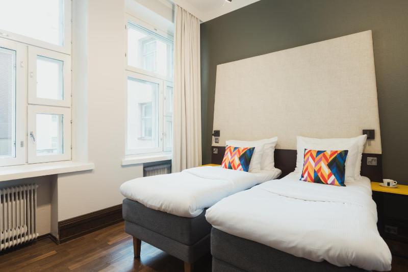 Twin Room - Disability Access image 1