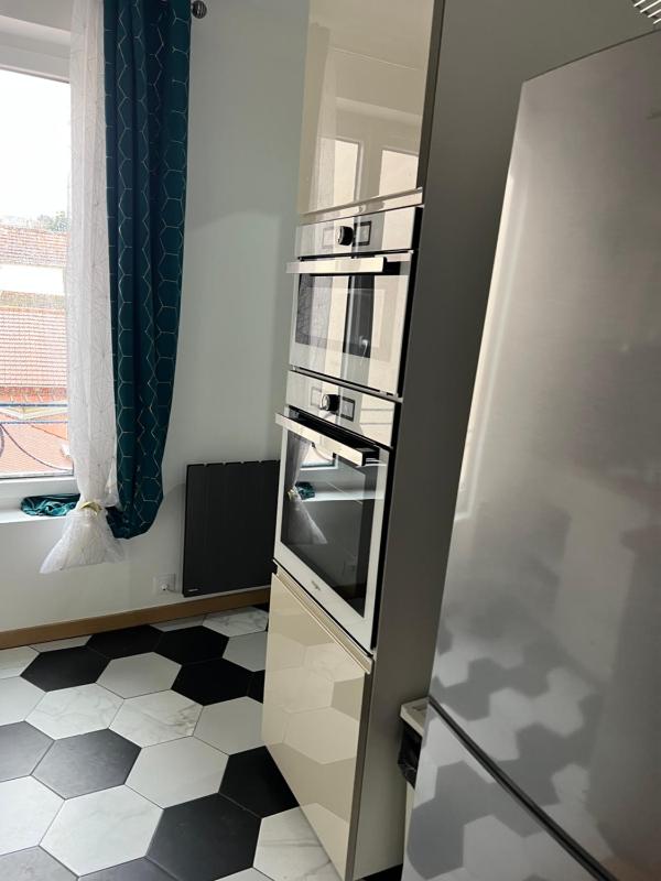 Apartment (6 Adults) image 4