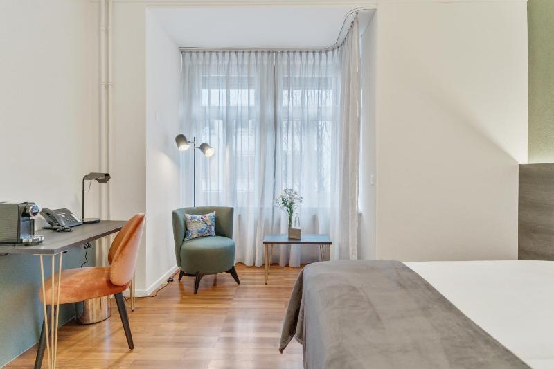 Triple Room image 3