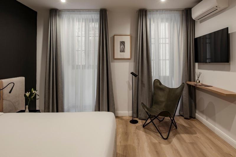 Premium Suite image 4