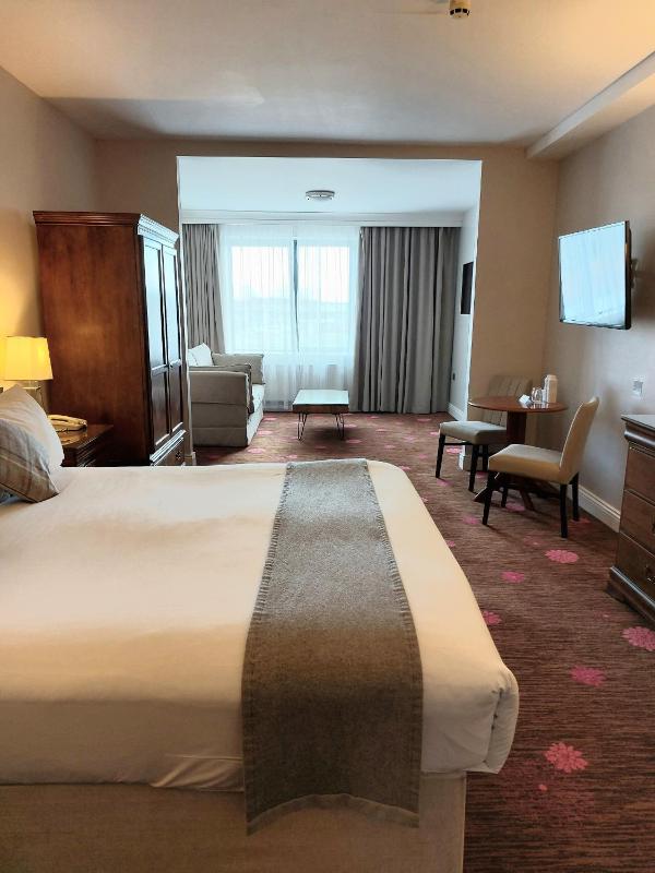 Suite image 3