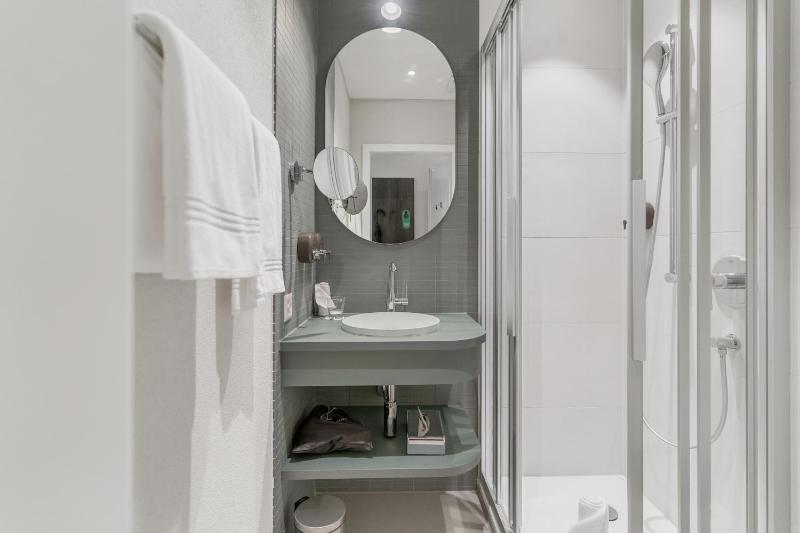 Comfort Single Room image 2