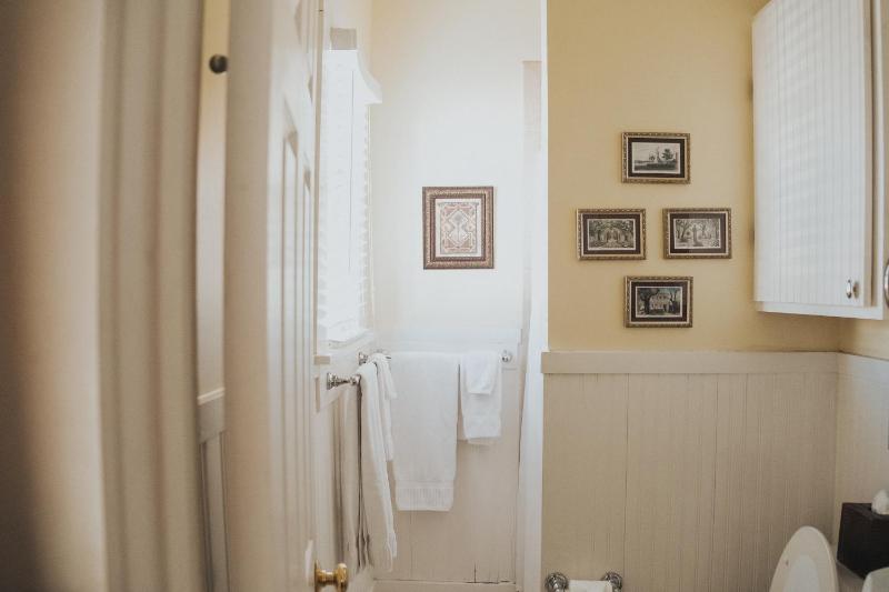 Green Palm Inn - image 12