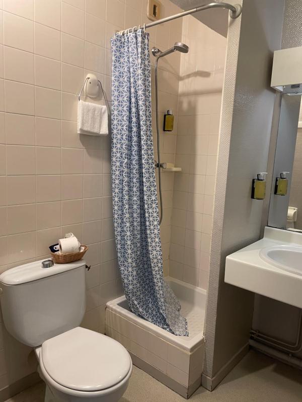 Economy Single Room image 3