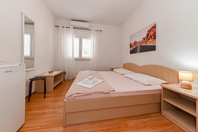 Sobe Juroš - image 13