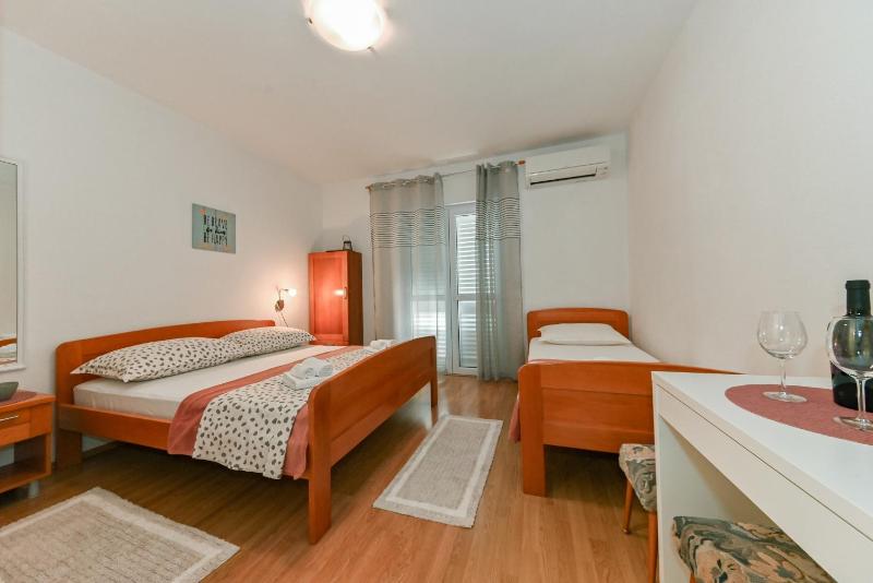 Sobe Juroš - image 5