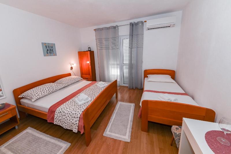 Sobe Juroš - image 7