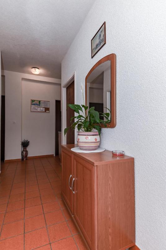 Sobe Juroš - image 50