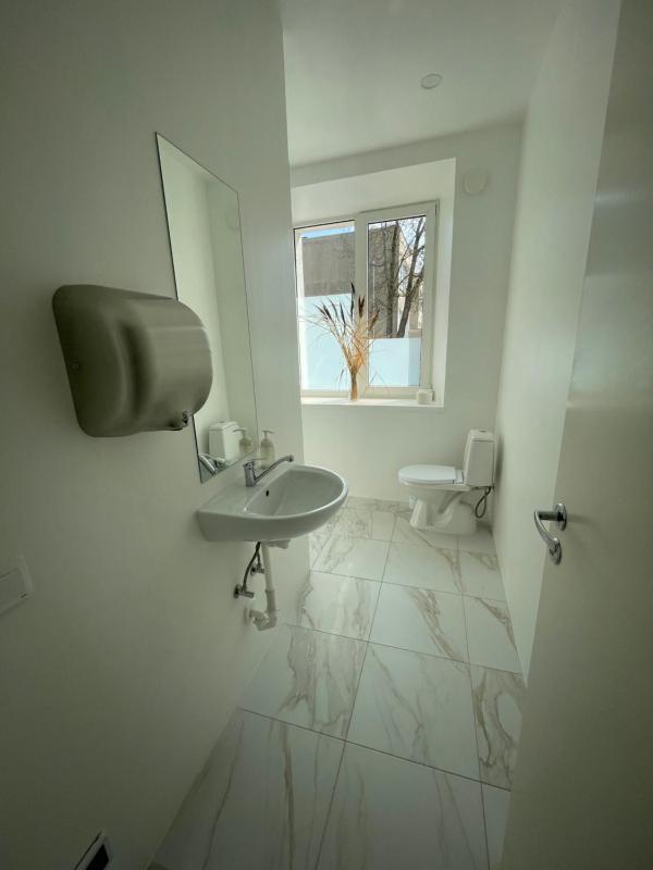 Double or Twin Room with Private External Bathroom image 2