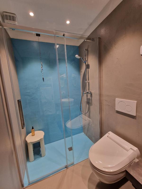 Double Room image 4