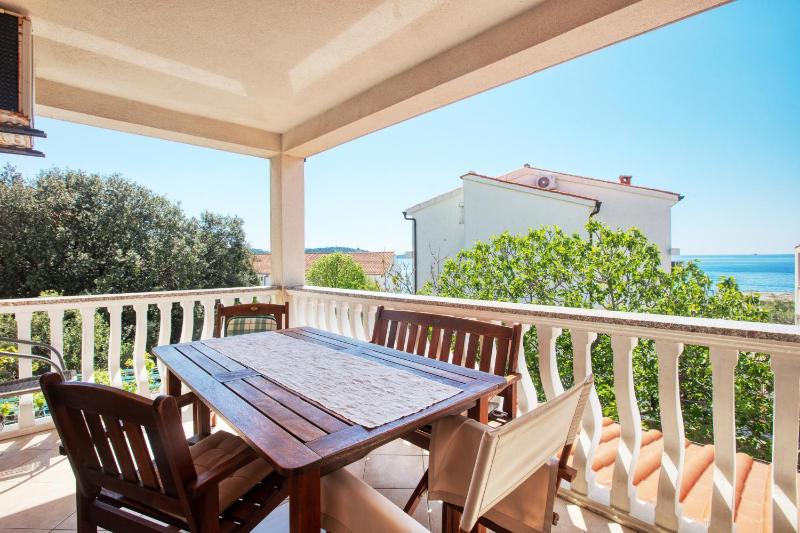 Two-Bedroom Apartment with Terrace and Sea View image 4