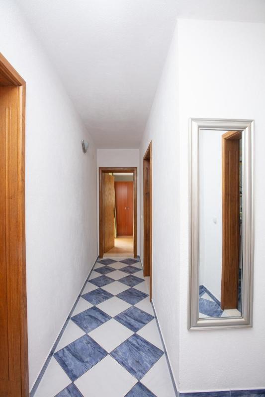 Two-Bedroom Apartment with Terrace and Sea View image 2