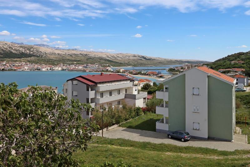 Two-Bedroom Apartment with Terrace and Sea View image 2