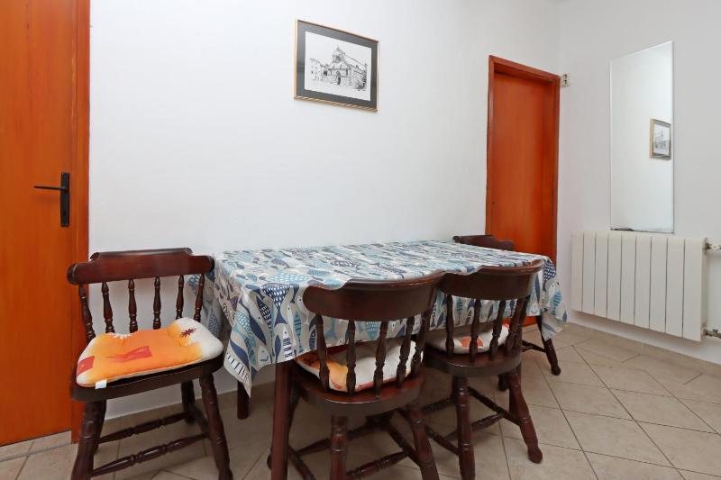 Two-Bedroom Apartment with Terrace and Sea View image 4