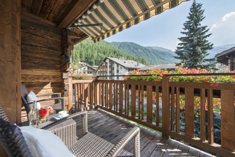 Superior Double Room image 1