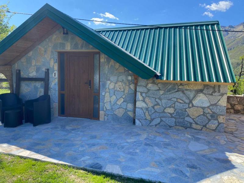 Holiday Home image 2