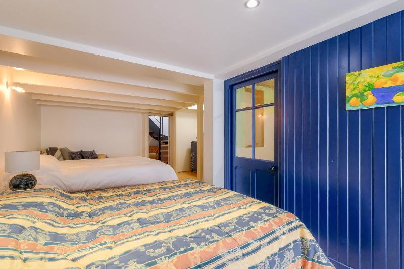 400m de la plage - maison avec jardin - image 23