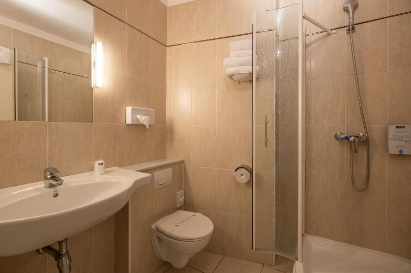 Superior Double Room image 1