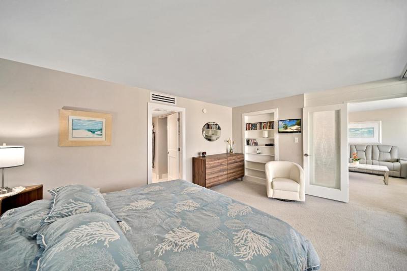 Loggerhead Cay #114 - image 11