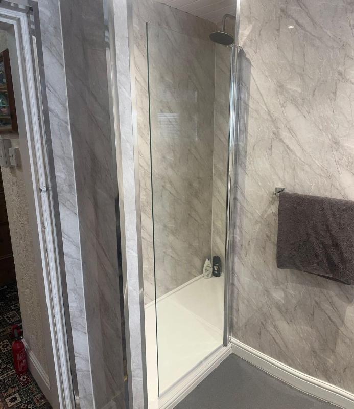 Compact Double Room - Shared image 2