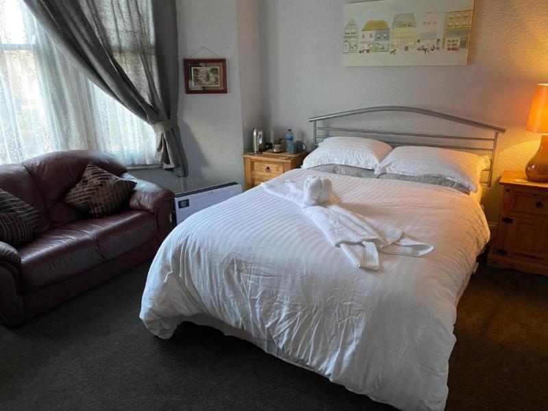 Deluxe Double Room image 1