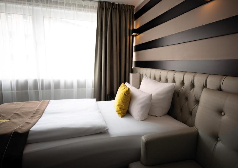 Single Room image 1