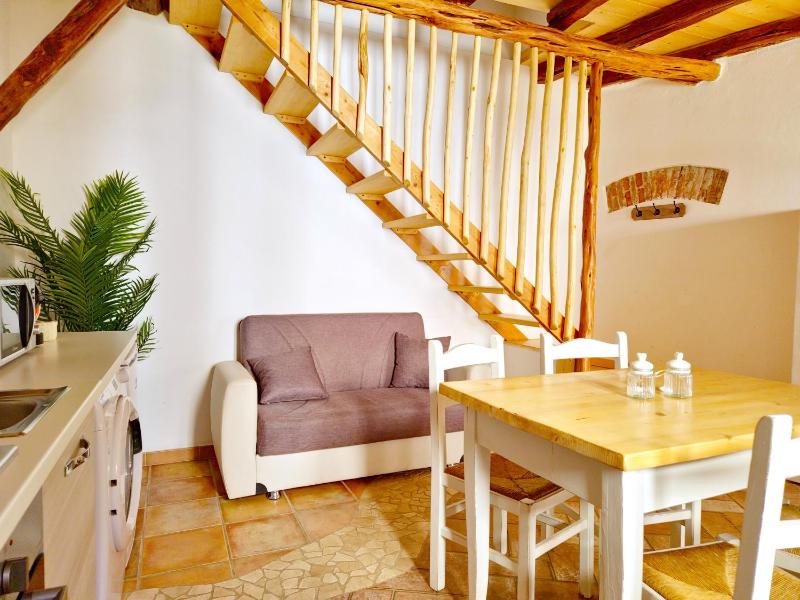Maisonette image 1