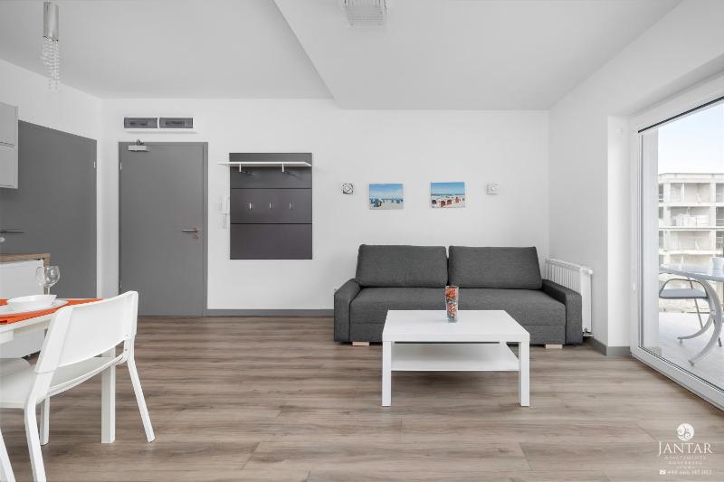5 Mórz Sianożęty by Jantar Apartamenty Kołobrzeg - image 10
