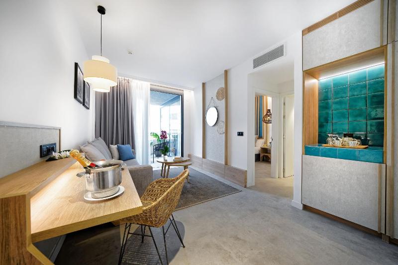 HOVIMA Suites Costa Adeje - image 36