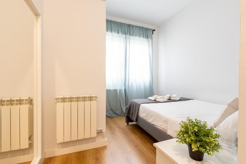 Apartment image 2