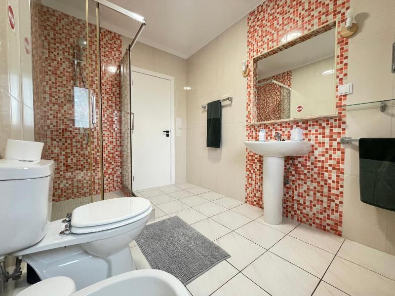 Superior Apartment image 2