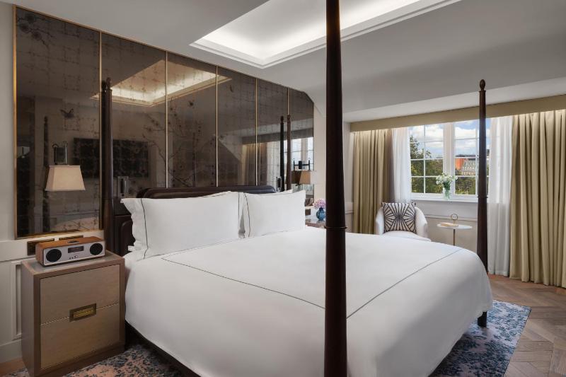 Junior Suite image 4