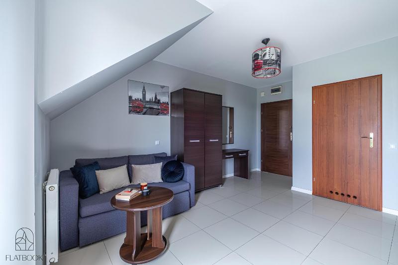 Apartment (4 Adults) image 4