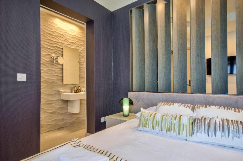 Jules Suites - image 5