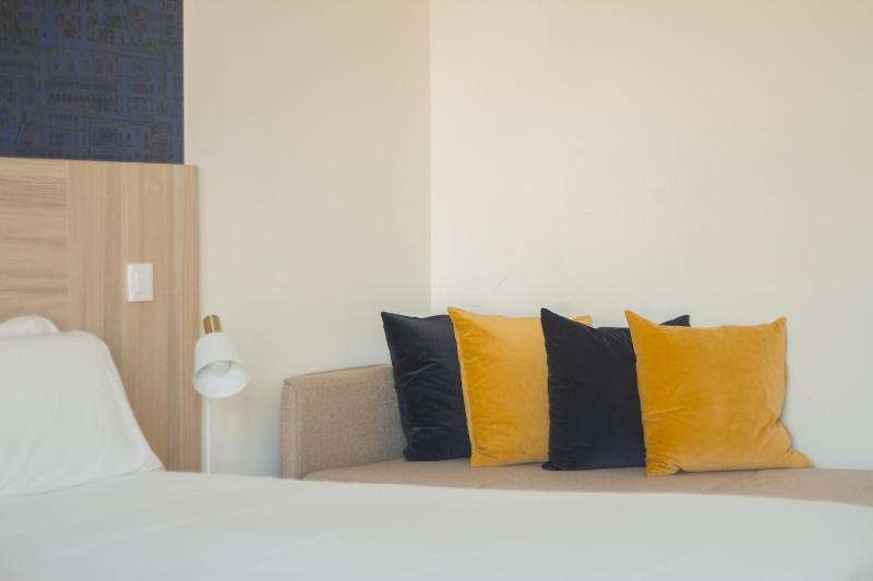 Select Porto Suites - image 8