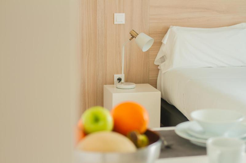 Select Porto Suites - image 20