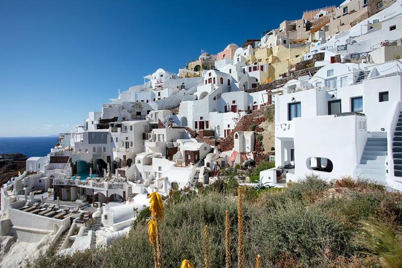 ArmonOia Luxury Caves - image 16