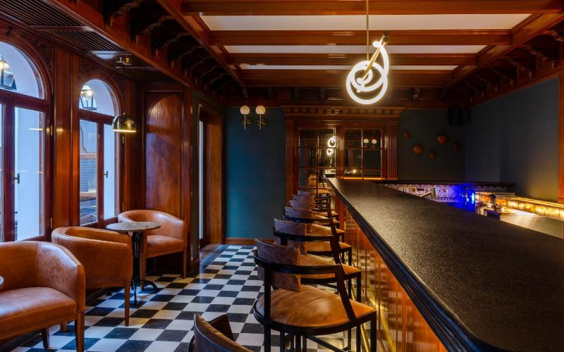El Bodeguero Hotel - image 9