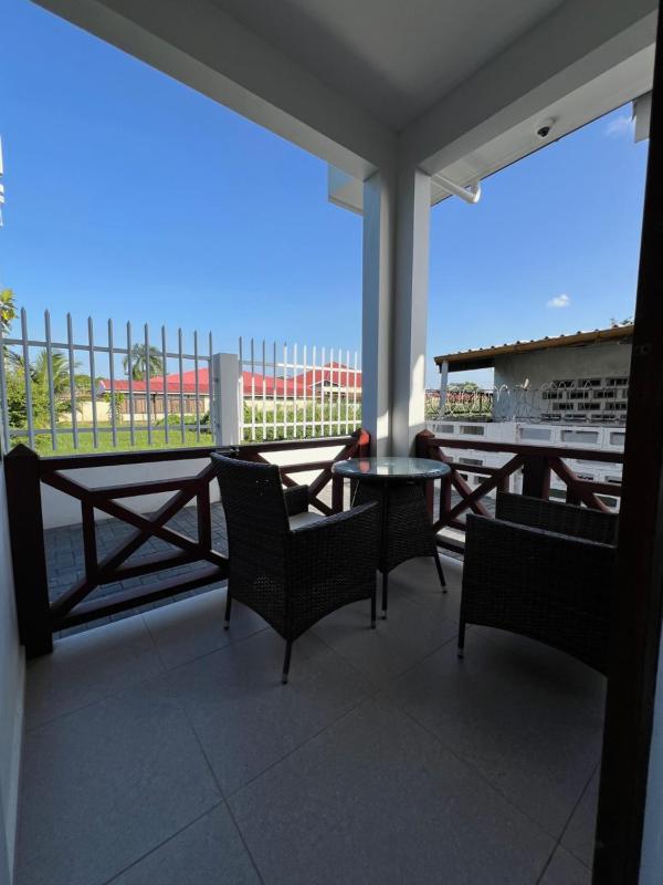 Snowy Lodge fully airconditioned & luxurious apartments - image 9