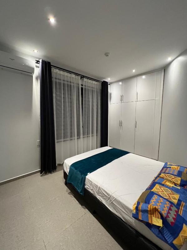 Snowy Lodge fully airconditioned & luxurious apartments - image 6