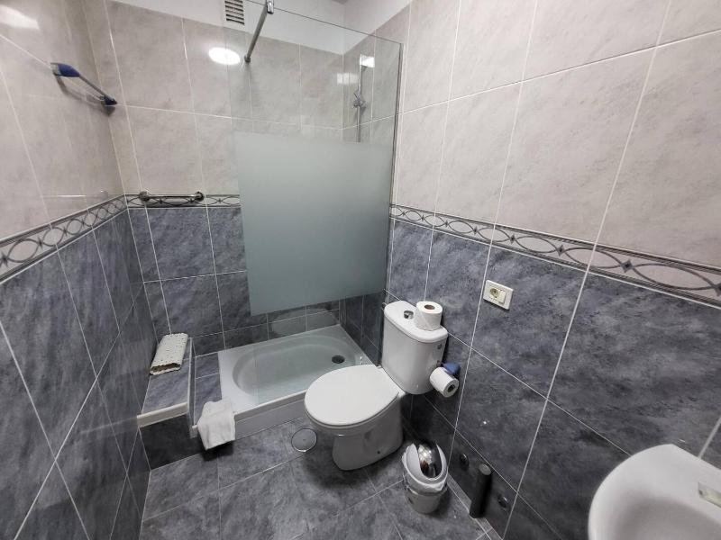 Summerland 10 - One Bed - image 19