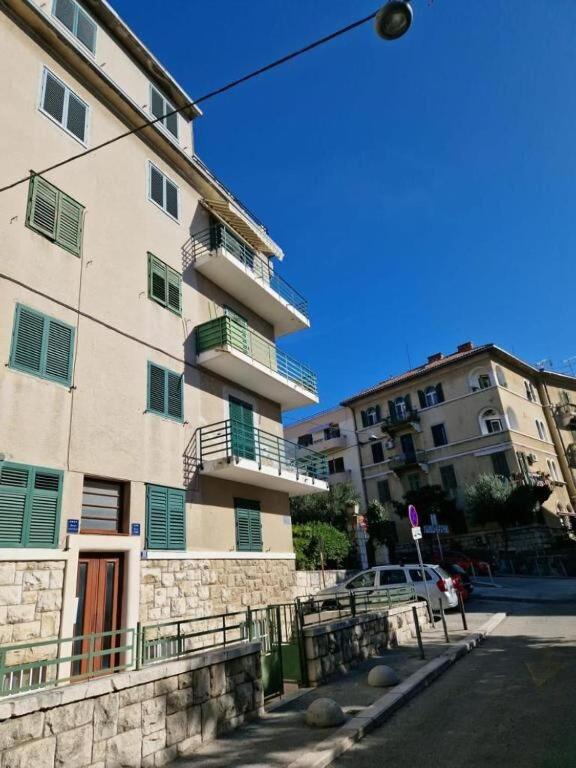 Apartment and Room Columbo - image 13